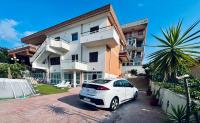 Domus Apartment in villa, swimming pool and private parking - B&B