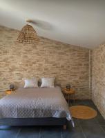 Suite cosy indépendante avec extérieur - Ferienwohnung Saint-Martin-de-Crau