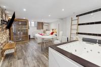 La Suite Confidentielle - Balnéo - Sauna - Hypercentre - Chambres d’hôtes Cannes