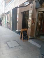 Piso Urzaiz en pleno centro de Vigo con Parking incluido - B&B Vigo