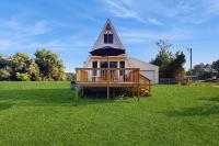 3 Mi to Lake Murray: Dog-Friendly Cabin w/ Deck - B&B Lake Murray Shores