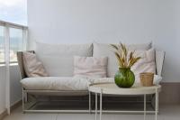 Global Vacacional, Moderno apartamento con terraza en Gran Canet - Chambres d’hôtes Canet d'En Berenguer