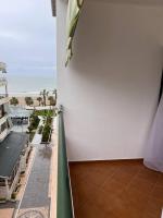 Neon waves apartment by Adriatic Living - Bed and Breakfast Golem