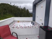 Mirador samsara Penthouse con Jacuzzi al aire libre,piso completo - B&B La Calera
