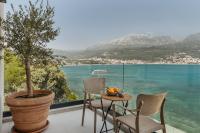 One-Bedroom Apartment with Balcony and Sea View
