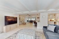 Three Bedroom holiday home