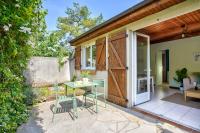 Charmante maison indépendante avec terrasse verdoyante au calme absolu aux portes de Paris - B&B Houilles