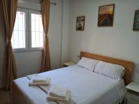 Apartamento de 2 dormitorios con terraza