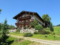 Gästehaus Hausenbauer - B&B Reit im Winkl