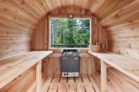 Suite Ucluelet - Romantic Couples Getaway-Sauna! - B&B Ucluelet
