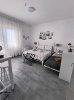 Deluxe Double Room with Balcony and Sea View