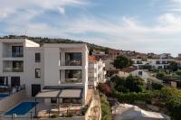Villa Tramontana with pool - B&B Murter