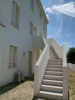 Residence Florinas con piscina - Family Apartments Lido di Jesolo - Chambres d'hôtes Lido di Jesolo