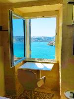 Cove 532 by Savynomad Harbour Residences wow View - B&B La Valletta
