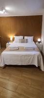 Studio Apartment with One Double Bed