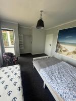 One-Bedroom Apartment with View