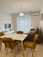 Noi sea view apartment - B&B Vlorë