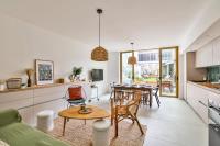 Architectural #Jardin #11pers - Bed and Breakfast Cognac