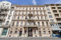 Nador Boutique Suites - Best Location, By BQA - B&B Budapest