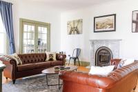 Expansive Victorian close to Saratoga Springs and Lake George - B&B Corinth