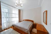 Central Poetry Apartament - Chambres d'hôtes Chişinău