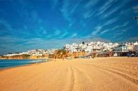 Casa dos Sinos Beach Apartment 1 with Roof Terrace - B&B Albufeira