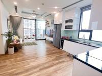 Three-Bedroom Apartment with Balcony