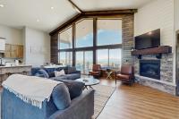 The Big Blue - B&B Garden City