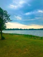 Cozy & Private Full Floor at Minnow Lake - Ferienwohnung Greater Sudbury