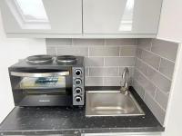 Modern 8 bedroom House in South London - Bed and Breakfast Mitcham