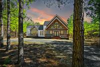 Sugar Bear Den Stay for 10 - Chambres d’hôtes Broken Bow