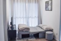 Gleba com ar-condicionado na sala e quarto, sacada e piscina - B&B Londrina