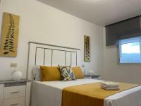 Amplio piso con garaje en Boiro - B&B Boiro