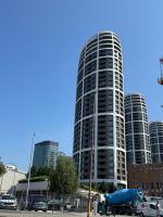 Sky park by Zaha Hadid- modern stay with Garage - B&B