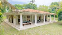 Villa with Garden View