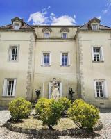 Dreamy Château for big groups and their pets - B&B Saint-Ambroix