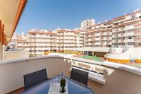 MalagaSuite Benalmadena Next to the Beach - Chambres d'hôtes Benalmádena
