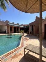 Villa 4 chambres avec grande piscine privée - B&B Marrakech