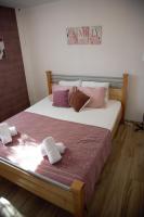 Olive cabin - Kuća maslina i mira u Đenovićima! - B&B