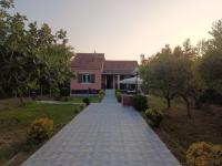 Beautiful nearby beach house with garden, private pool and large yard - Chambres d'hôtes Sidári