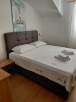 Bol apartments Gospojica - B&B Bol