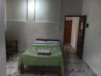 Chambre Double avec Balcon (2 Adultes + 1 Enfant)