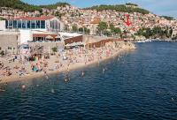 Apartment Bruno - parking included - Chambres d’hôtes Sibenik