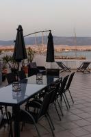 Seaside Grey Pearl Villa Panoramic Marina View Piraeus Athens Riviera - B&B El Pireo