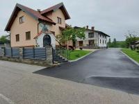 Holiday Home Toplica Natura with natural thermal Bath - Chambres d'hôtes Cerklje ob Krki