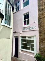 Retro Waves Retreat – A Stylish and Vibrant Getaway in Central Brighton - Chambres d’hôtes Brighton