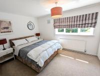3 bed home with parking - Bed and Breakfast Chester