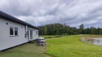 Brīvdienu māja Dīķmalas - B&B Andzēni