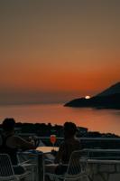 Sunset Serenity - Bed and Breakfast Himarë