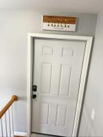 Cozy Comfort 3BR with parking and sleeps up to 8 - B&B